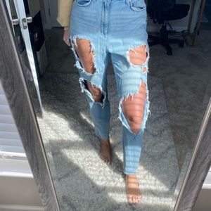 BDG girlfriend jeans 🤎🌻